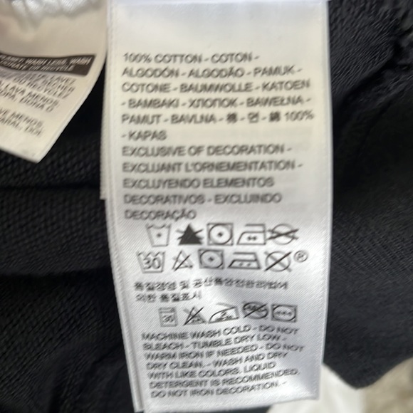 Levi’s logo zip up hoodie - Picture 6 of 6